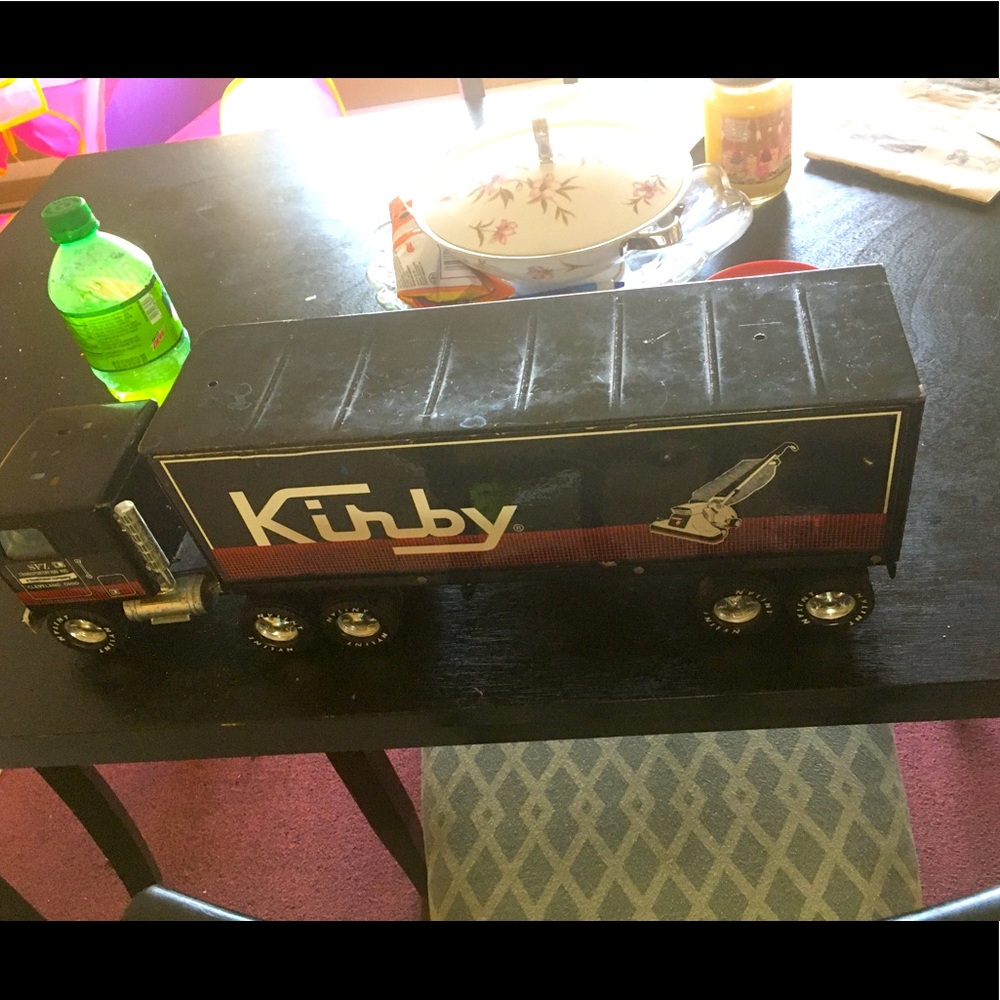 Nylint Kirby semi
